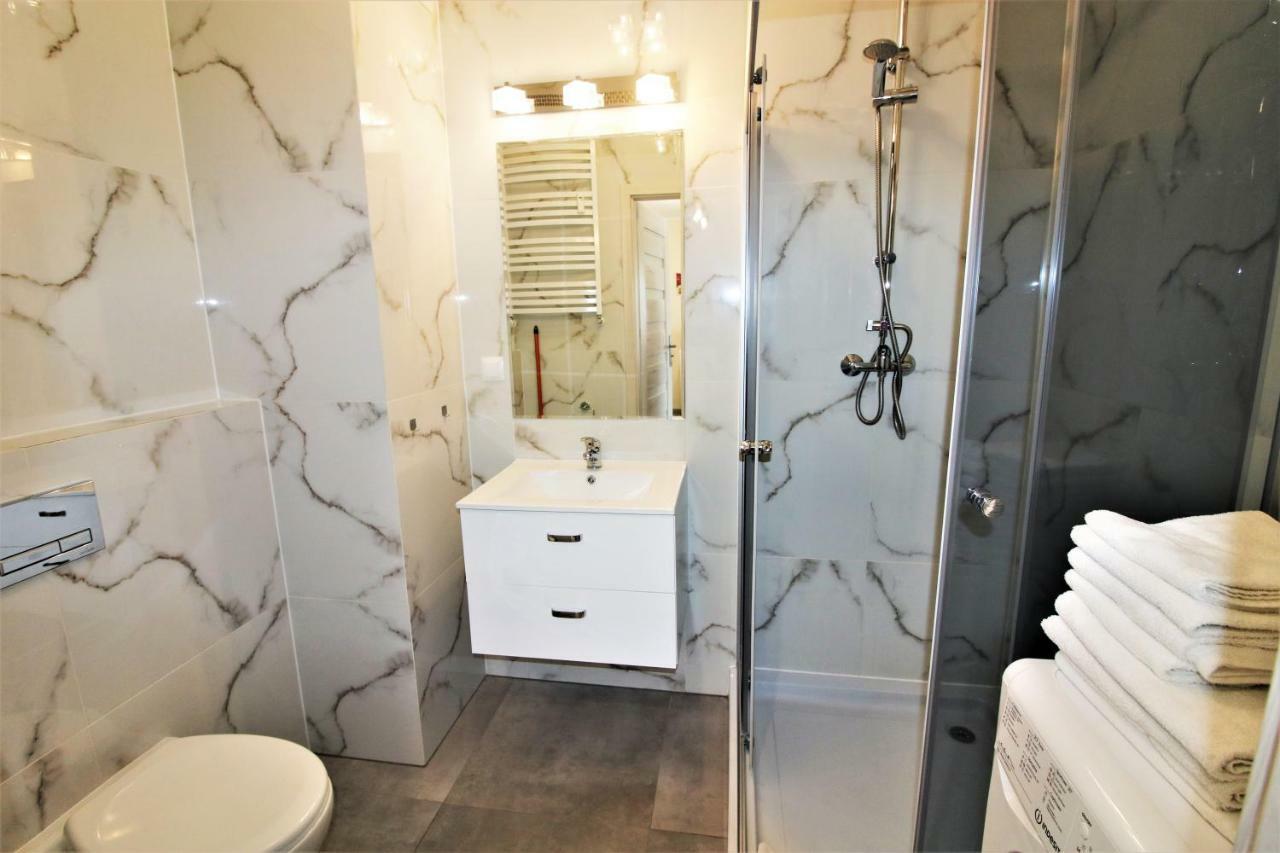 Apartament Superior Pastelowy Przy Plazy Kołobrzeg Esterno foto