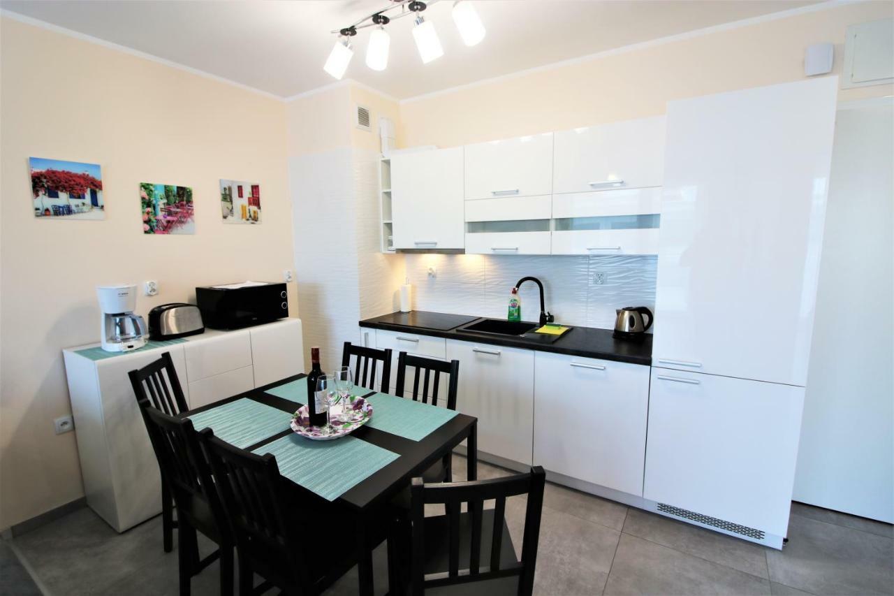 Apartament Superior Pastelowy Przy Plazy Kołobrzeg Esterno foto