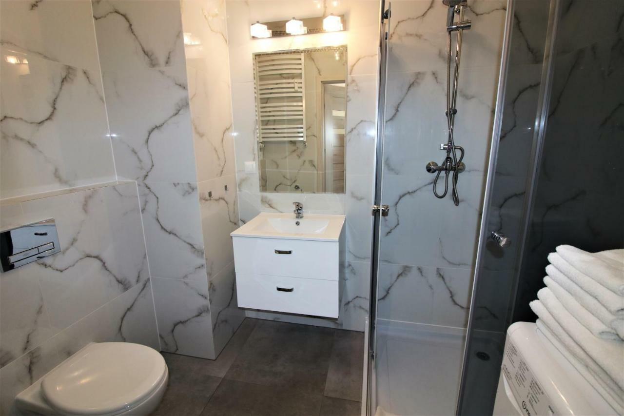 Apartament Superior Pastelowy Przy Plazy Kołobrzeg Esterno foto