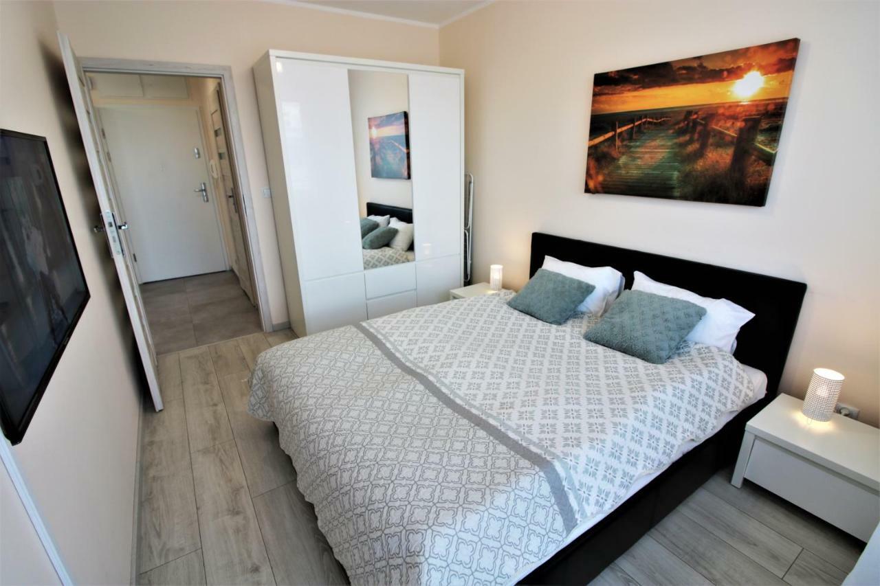 Apartament Superior Pastelowy Przy Plazy Kołobrzeg Esterno foto