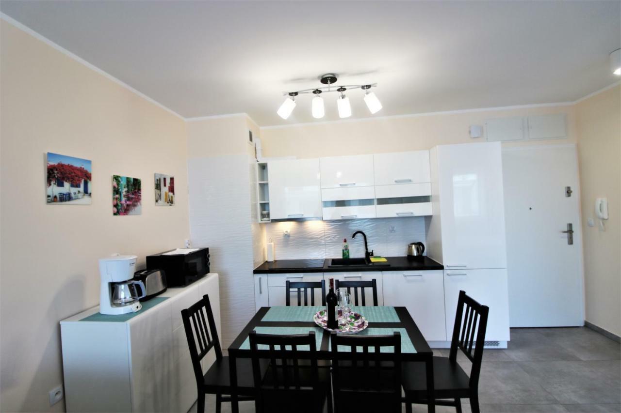 Apartament Superior Pastelowy Przy Plazy Kołobrzeg Esterno foto
