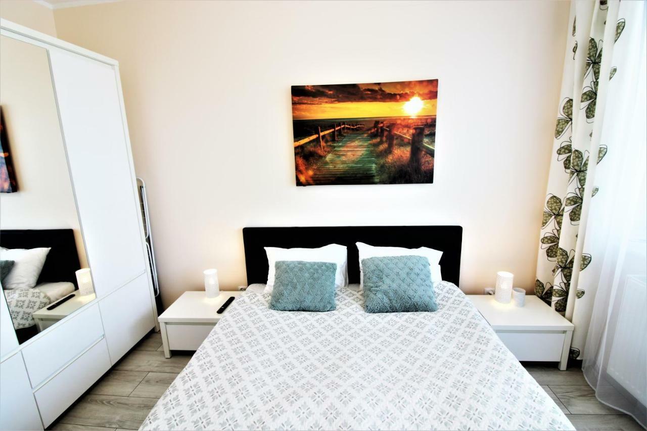 Apartament Superior Pastelowy Przy Plazy Kołobrzeg Esterno foto