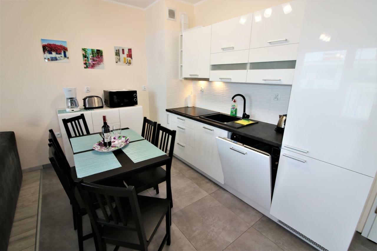 Apartament Superior Pastelowy Przy Plazy Kołobrzeg Esterno foto